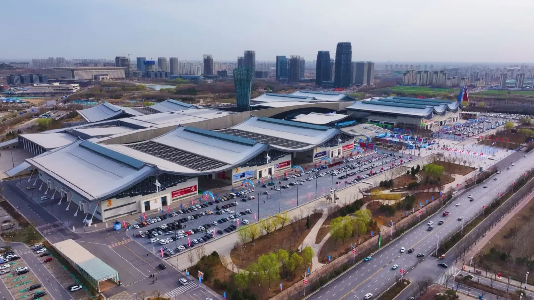 龍普股份攜2025戰(zhàn)略品類水箱參展2025HPE中國(guó)熱泵展，并為空氣能PK大舞臺(tái)提供優(yōu)質(zhì)水力模塊